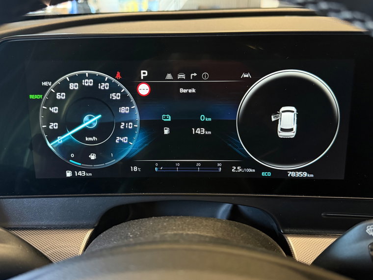 Vehicle Image 26