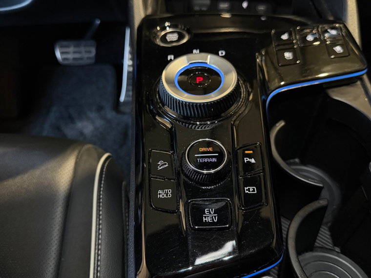 Vehicle Image 36