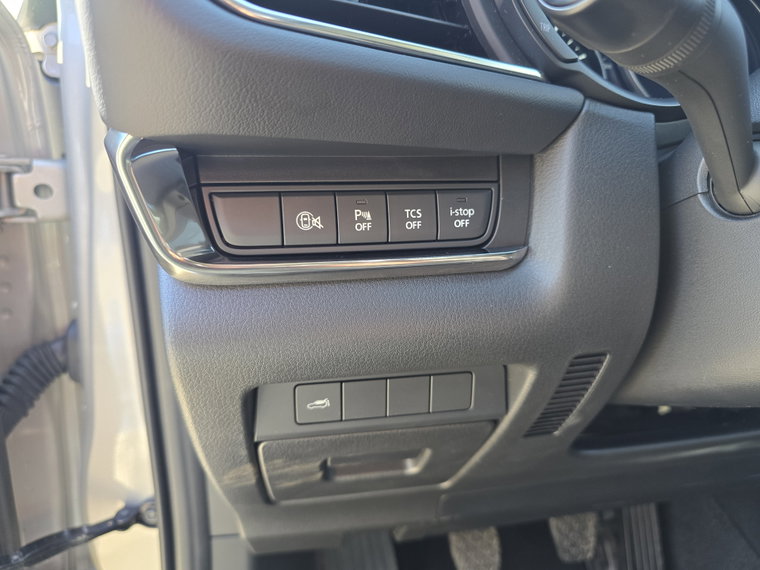 Vehicle Image 40