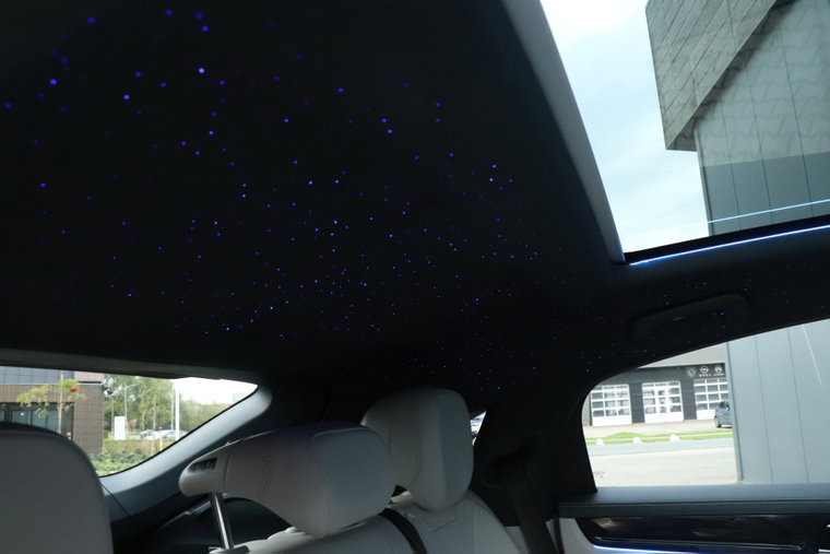 Vehicle Image 37