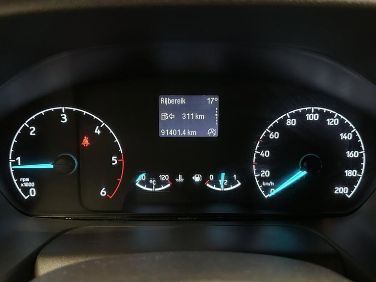Vehicle Image 38