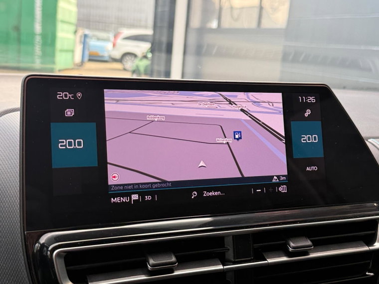Vehicle Image 38