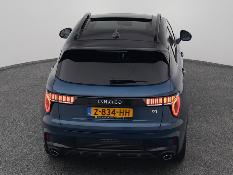 Vehicle Image 28