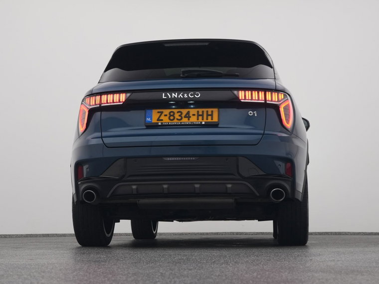 Vehicle Image 35
