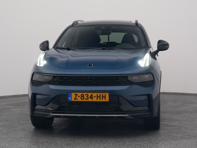 Vehicle Image 9