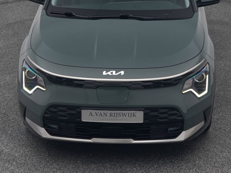 Vehicle Image 31