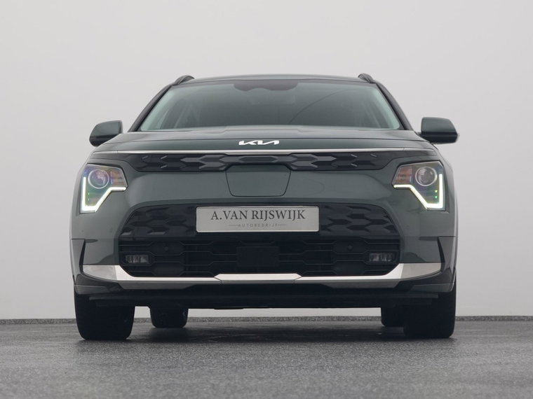 Vehicle Image 36