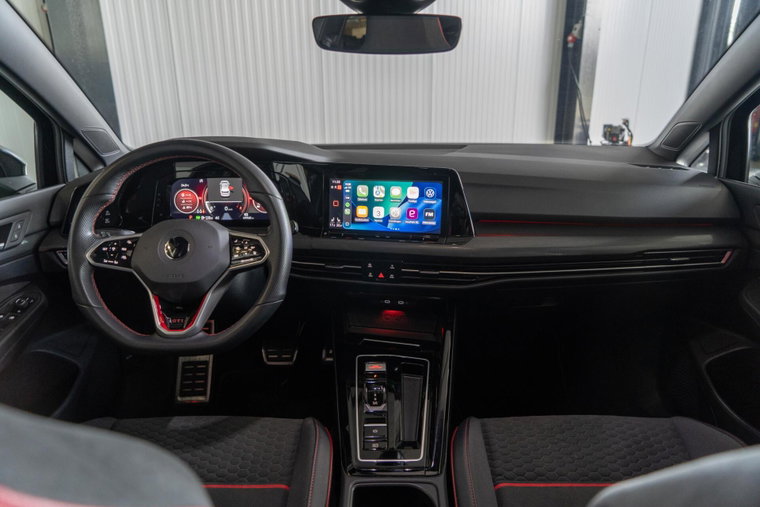 Vehicle Image 19