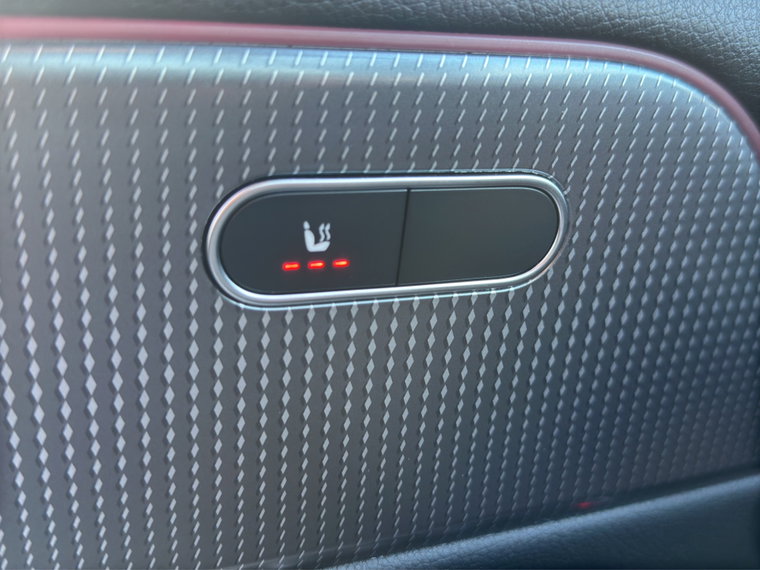 Vehicle Image 28