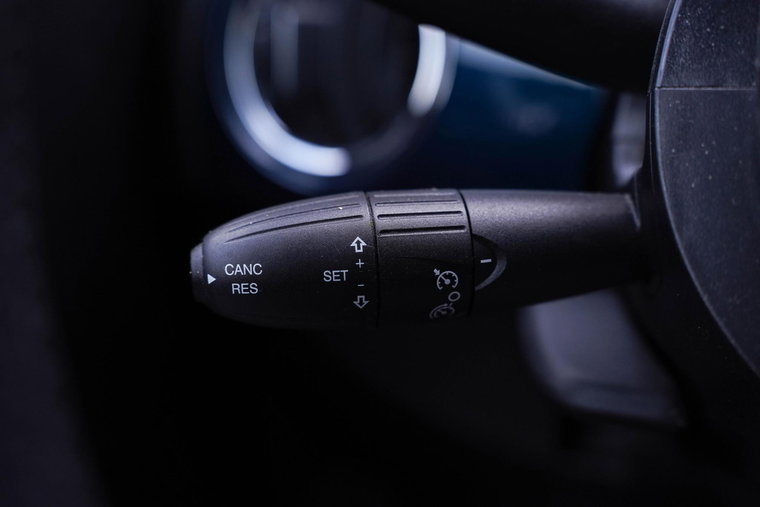Vehicle Image 37