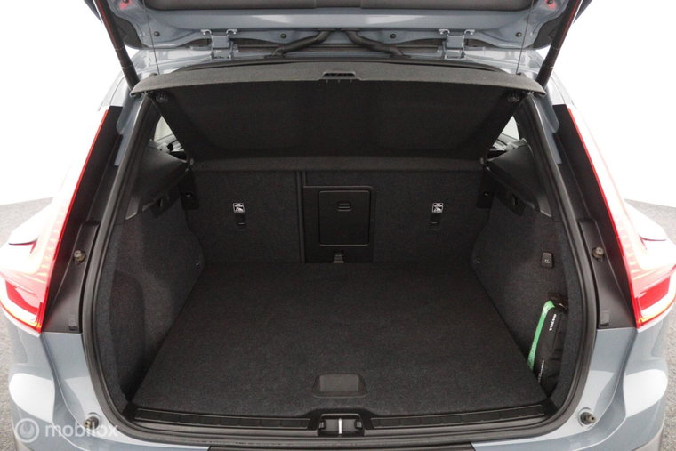 Vehicle Image 41
