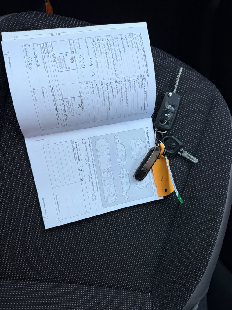 Vehicle Image 37