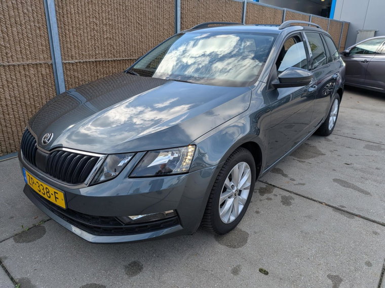 Vehicle Image 18