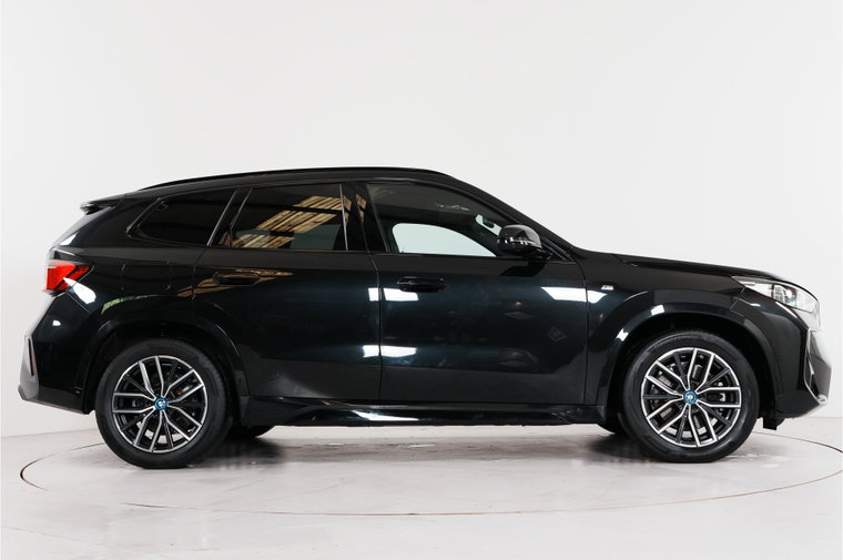 Vehicle Image 37
