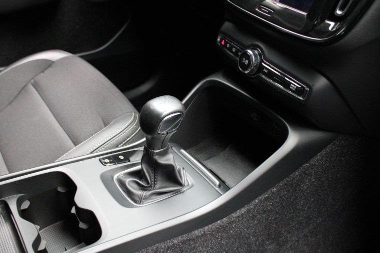 Vehicle Image 19
