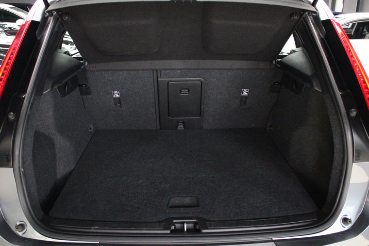 Vehicle Image 22