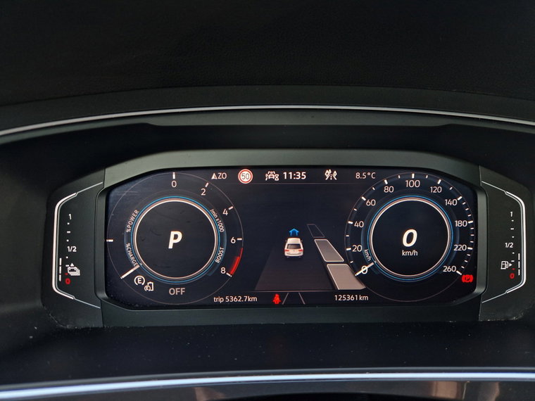 Vehicle Image 38
