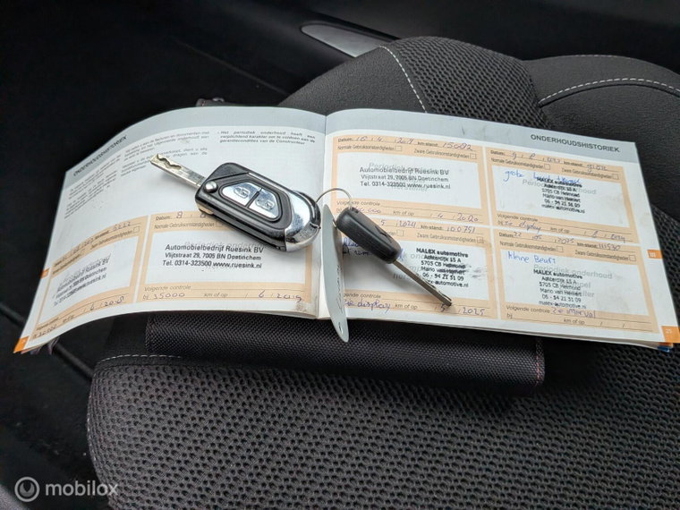 Vehicle Image 23