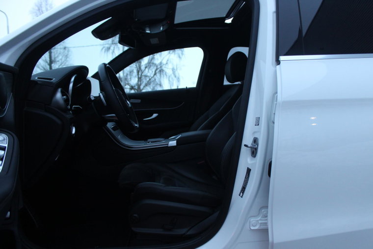 Vehicle Image 39
