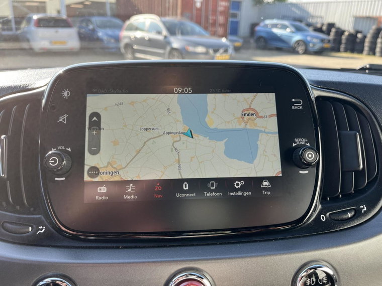 Vehicle Image 14