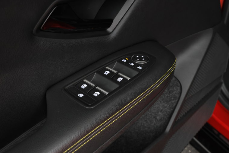 Vehicle Image 23