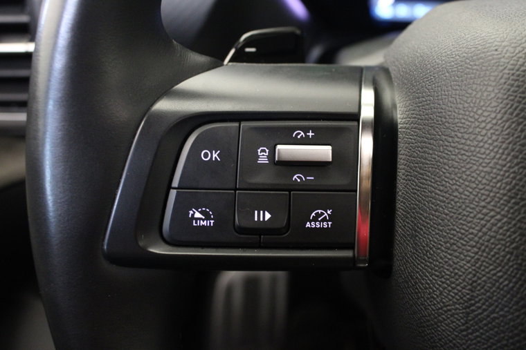 Vehicle Image 23