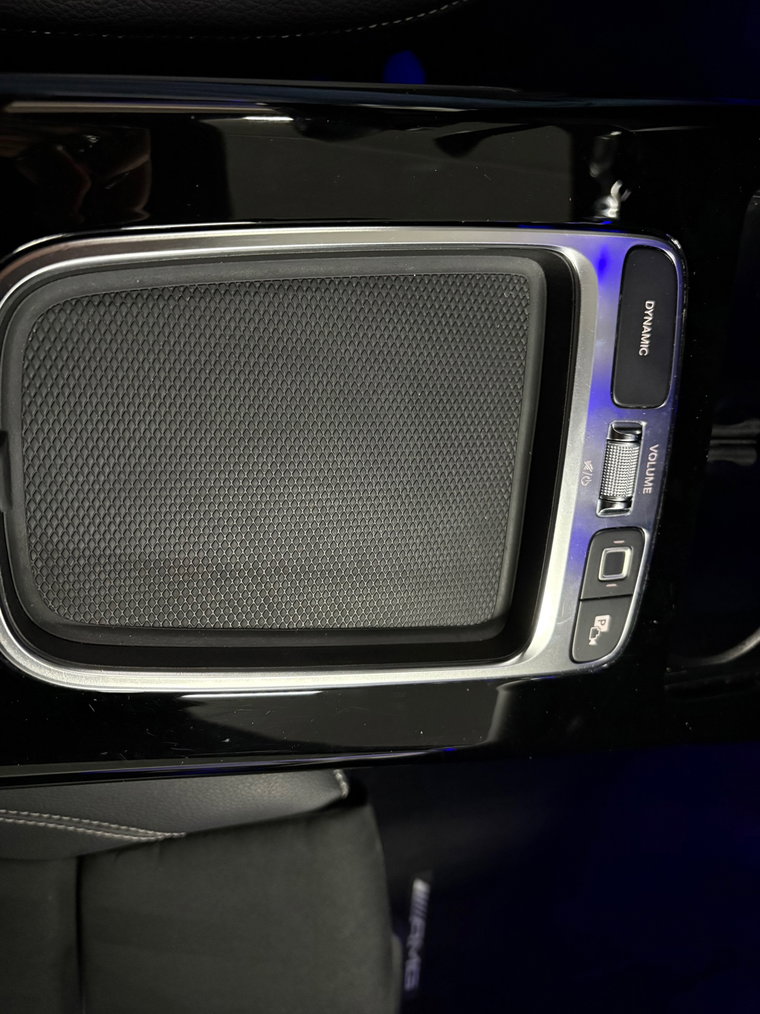 Vehicle Image 36
