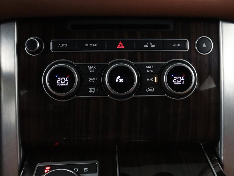 Vehicle Image 33