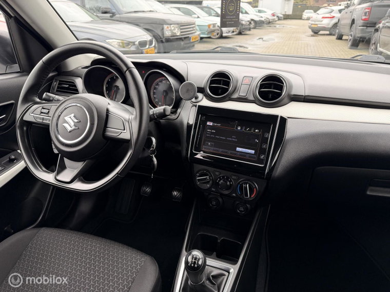 Vehicle Image 18