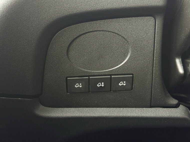 Vehicle Image 27