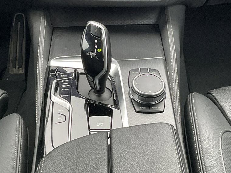 Vehicle Image 26