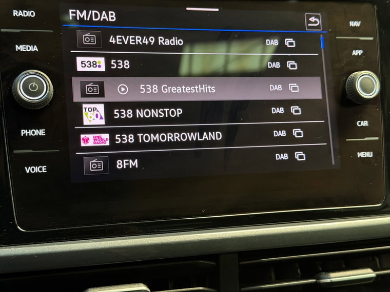 Vehicle Image 30