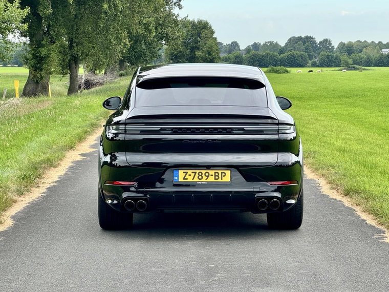 Vehicle Image 37