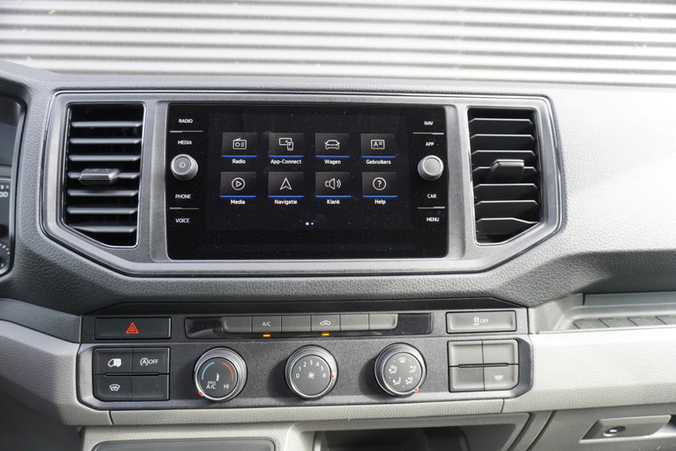 Vehicle Image 17