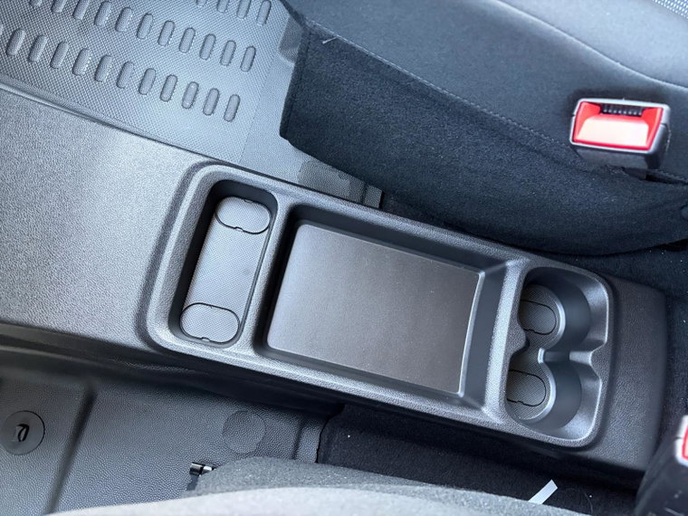 Vehicle Image 36