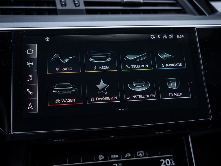 Vehicle Image 23