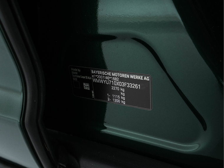 Vehicle Image 32