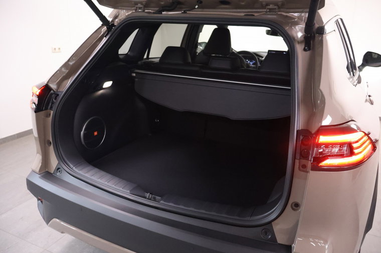 Vehicle Image 37