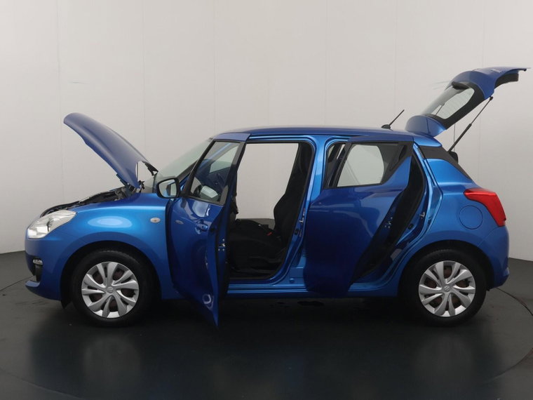 Vehicle Image 19