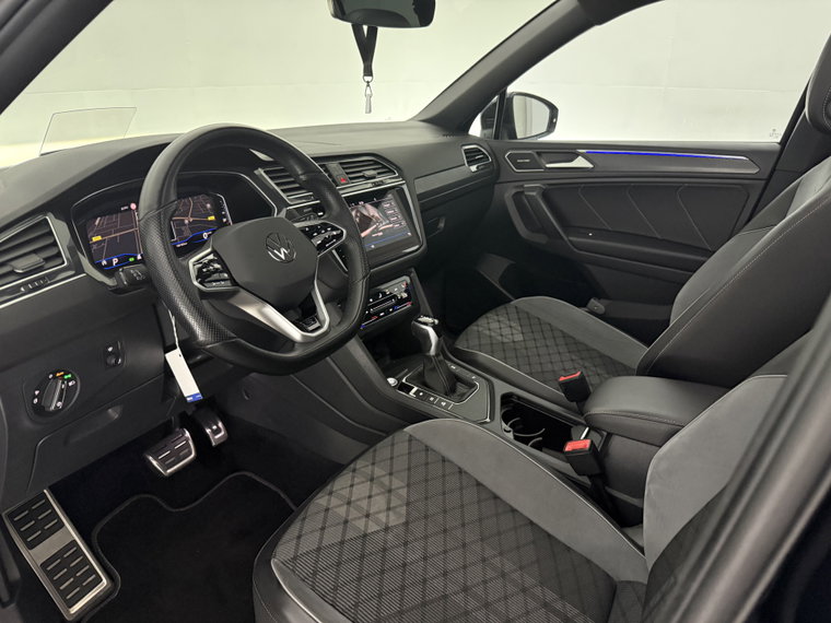 Vehicle Image 45
