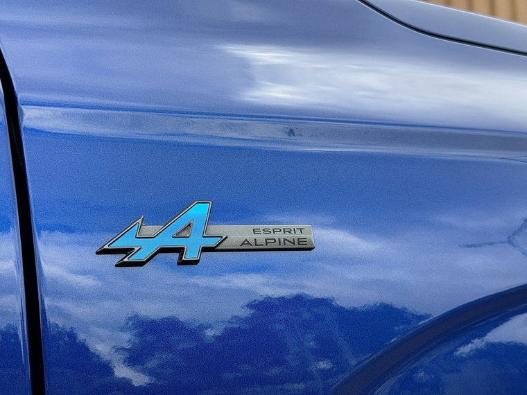 Vehicle Image 24