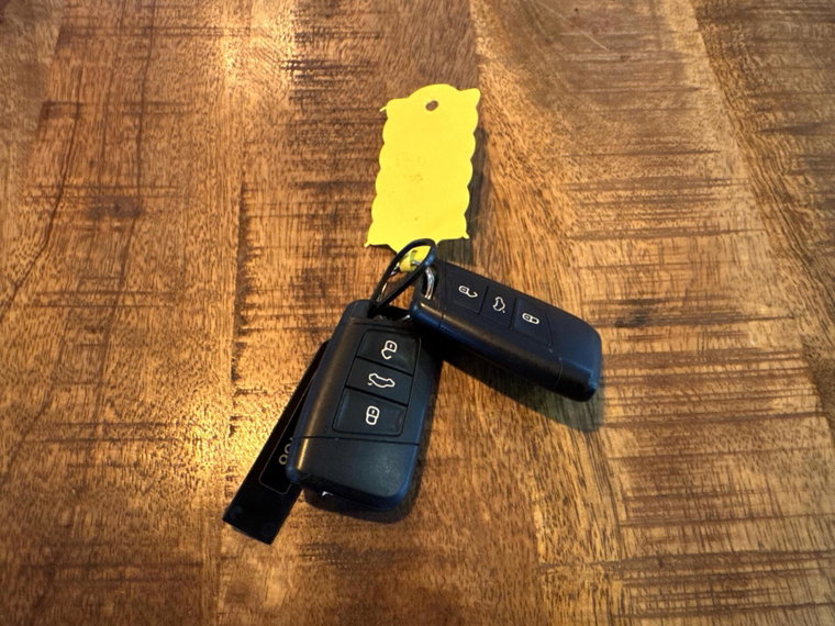 Vehicle Image 24