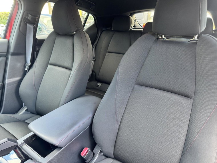 Vehicle Image 21