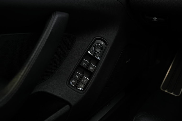 Vehicle Image 39