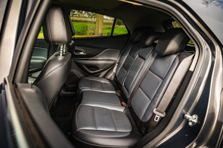 Vehicle Image 15