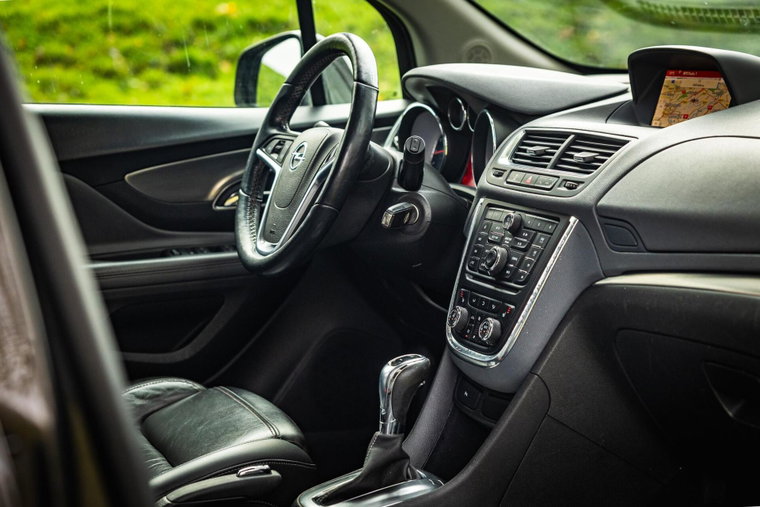 Vehicle Image 7