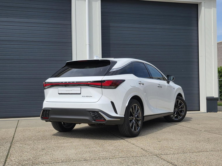 Vehicle Image 19