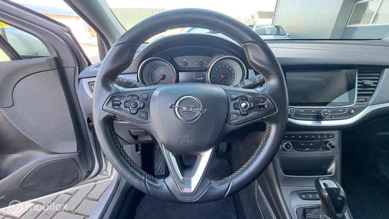 Vehicle Image 28