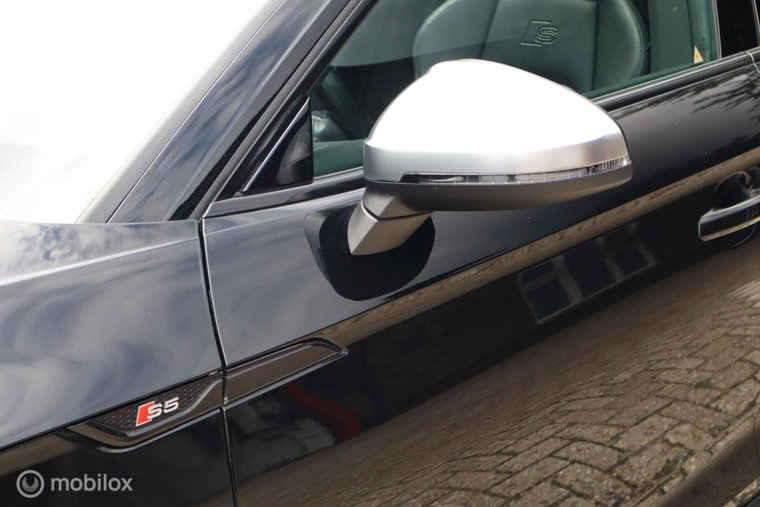 Vehicle Image 33