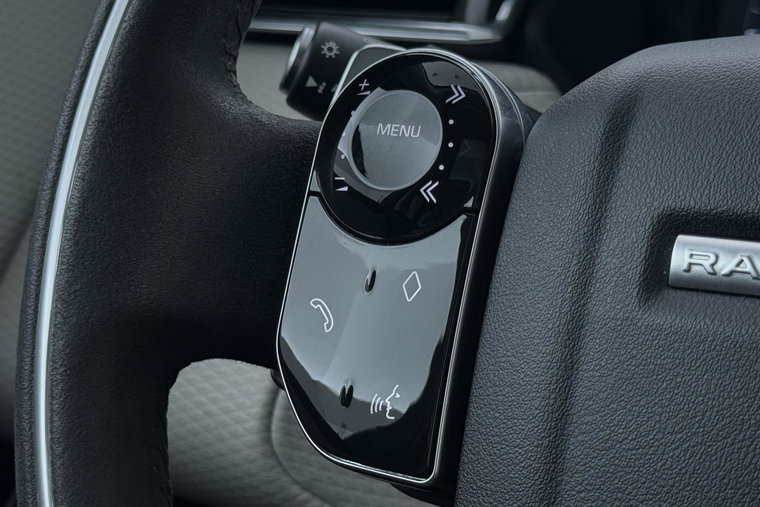 Vehicle Image 40